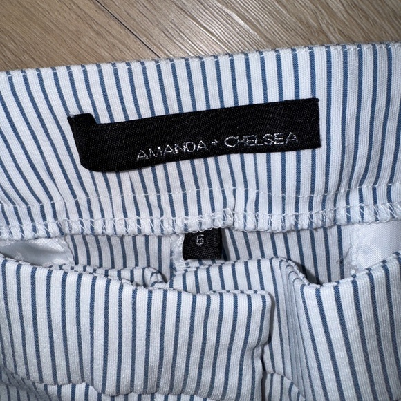 NWT Amanda and Chelsea Blue and White Stripped Suit Set Small/6 - Picture 8 of 11